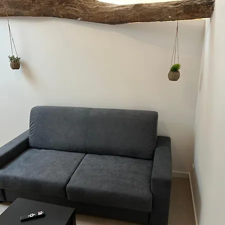 Le Clos Zelie Pensionat 3*