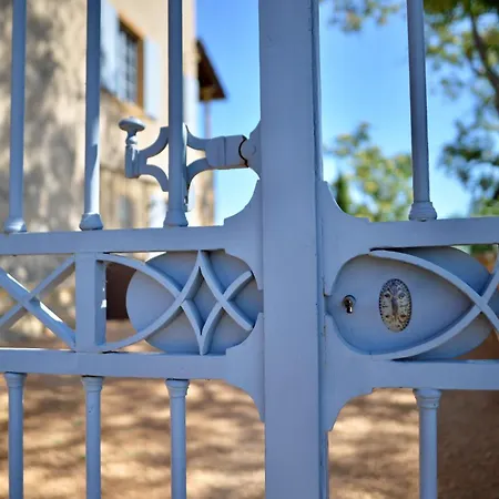 Le Clos Zelie Guest house